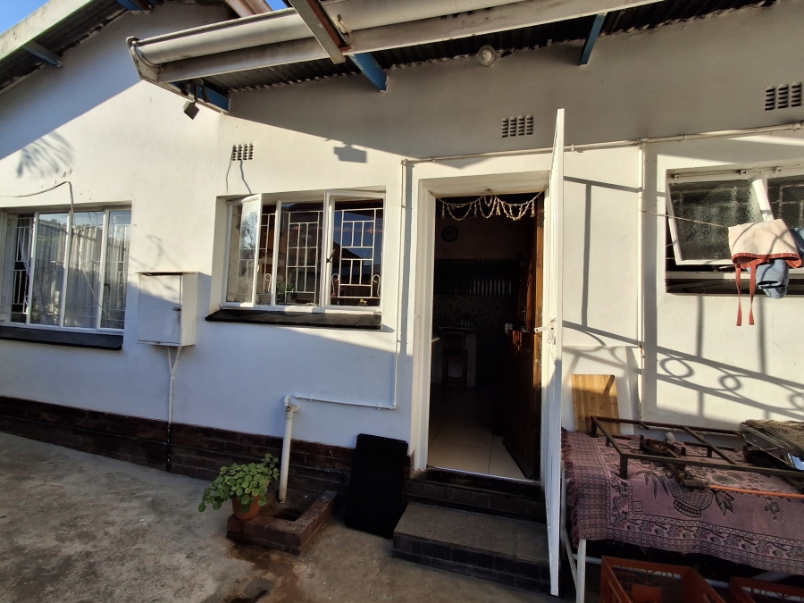 4 Bedroom Property for Sale in Newholme KwaZulu-Natal
