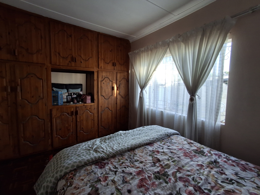 4 Bedroom Property for Sale in Newholme KwaZulu-Natal