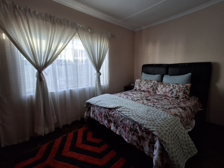 4 Bedroom Property for Sale in Newholme KwaZulu-Natal