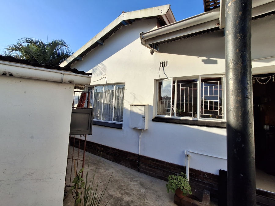 4 Bedroom Property for Sale in Newholme KwaZulu-Natal
