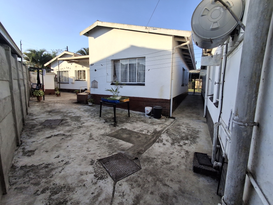 4 Bedroom Property for Sale in Newholme KwaZulu-Natal