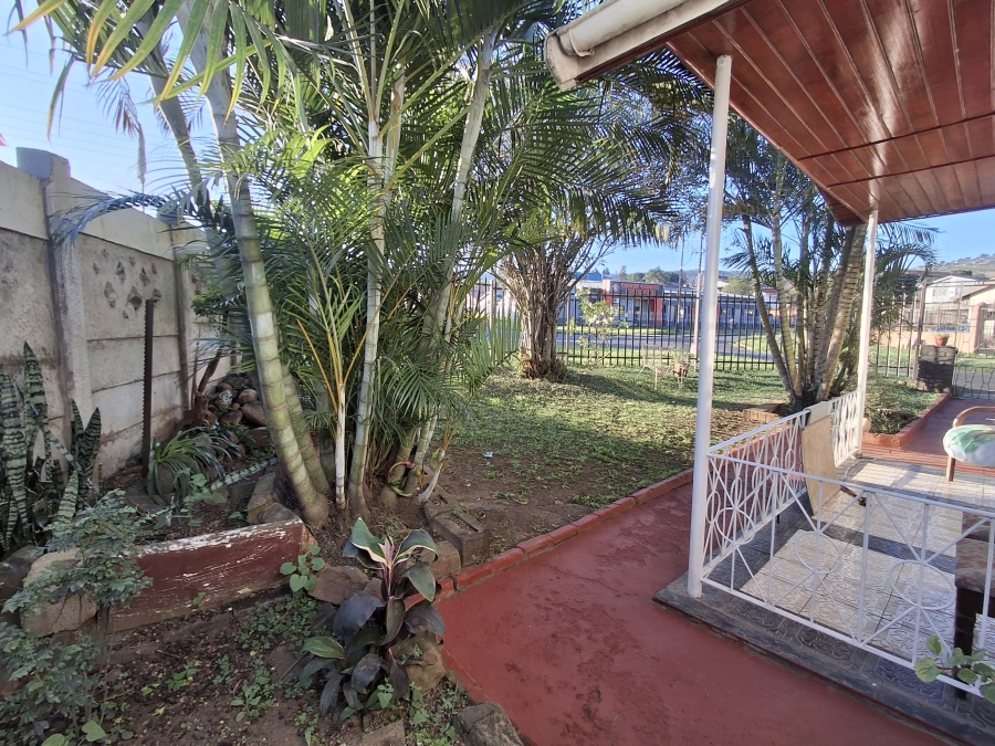 4 Bedroom Property for Sale in Newholme KwaZulu-Natal