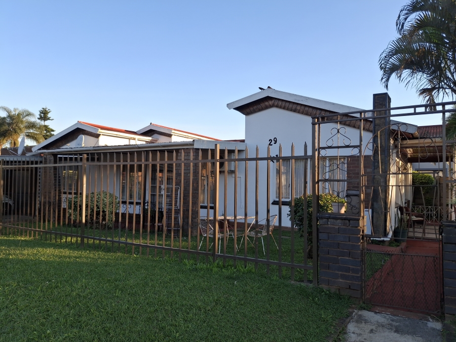 4 Bedroom Property for Sale in Newholme KwaZulu-Natal