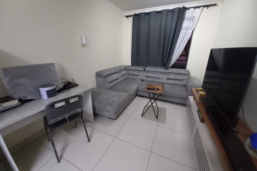 To Let 1 Bedroom Property for Rent in Umhlanga Ridge KwaZulu-Natal