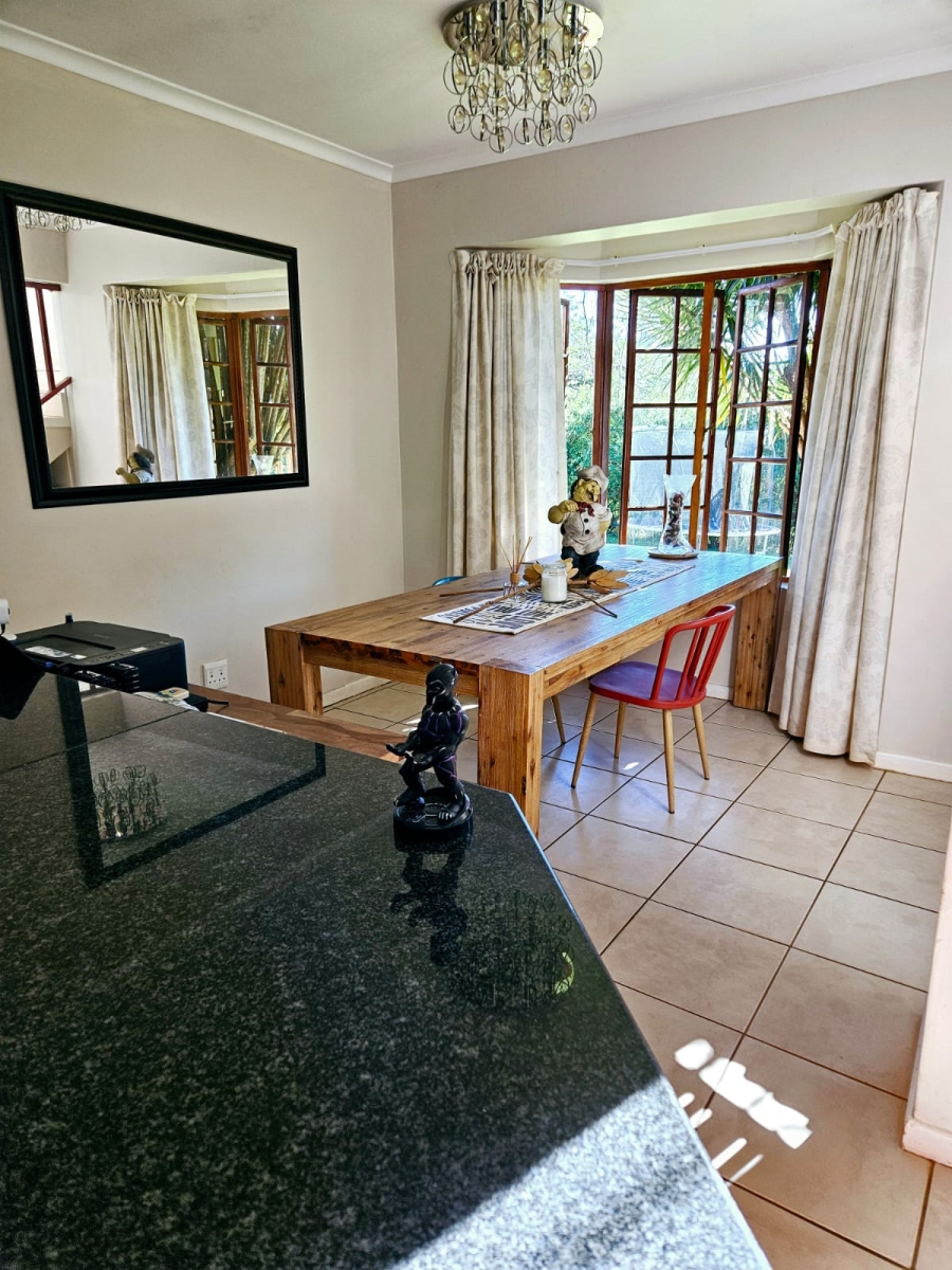 4 Bedroom Property for Sale in Clifton Hill Estate KwaZulu-Natal