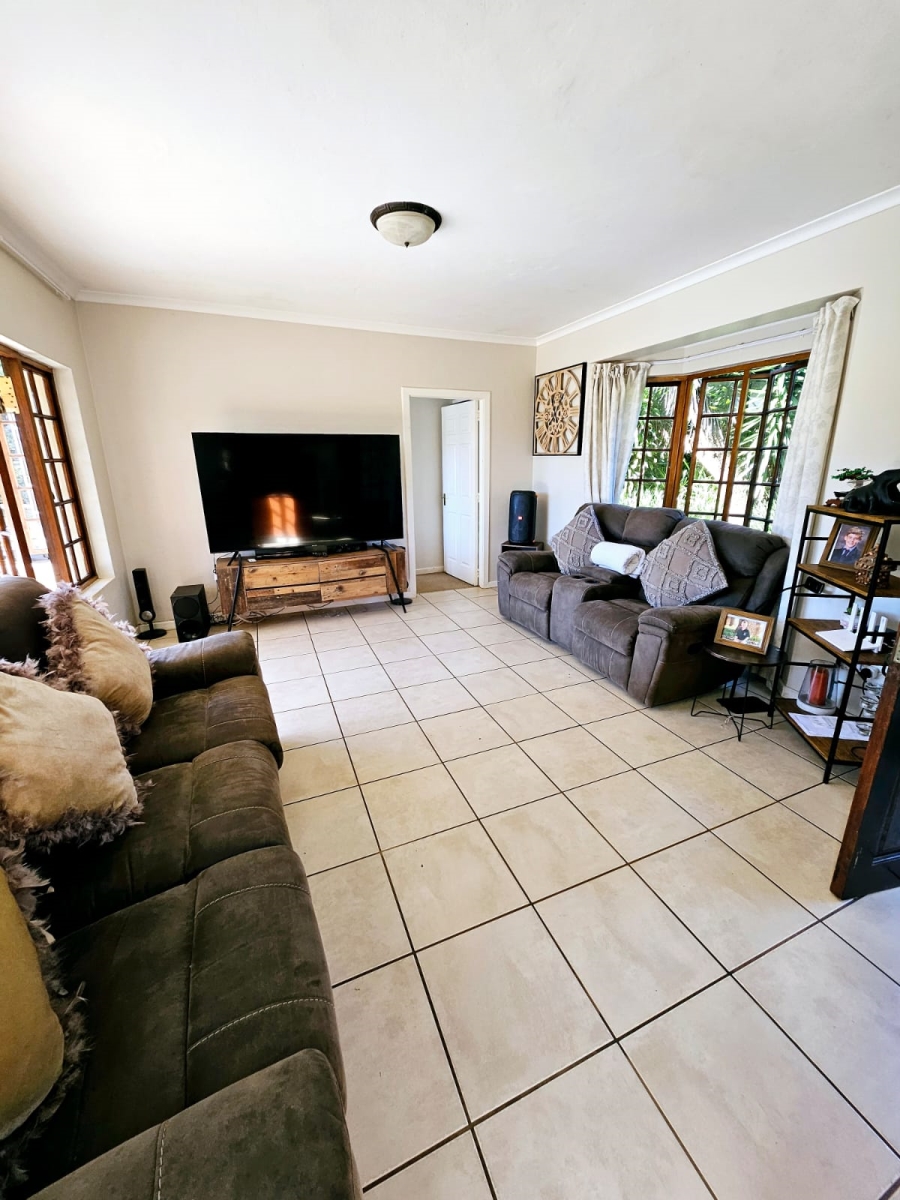 4 Bedroom Property for Sale in Clifton Hill Estate KwaZulu-Natal