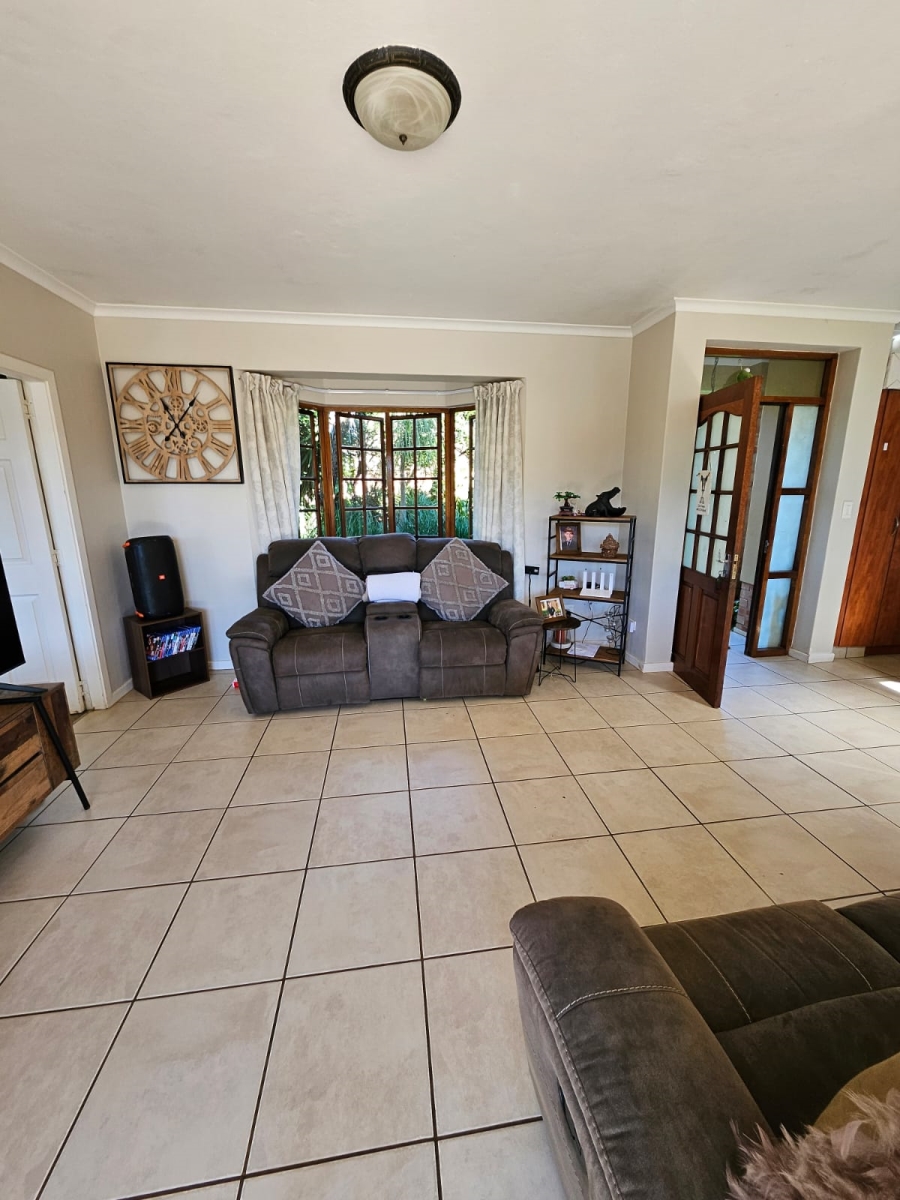 4 Bedroom Property for Sale in Clifton Hill Estate KwaZulu-Natal