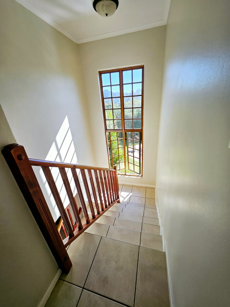 4 Bedroom Property for Sale in Clifton Hill Estate KwaZulu-Natal