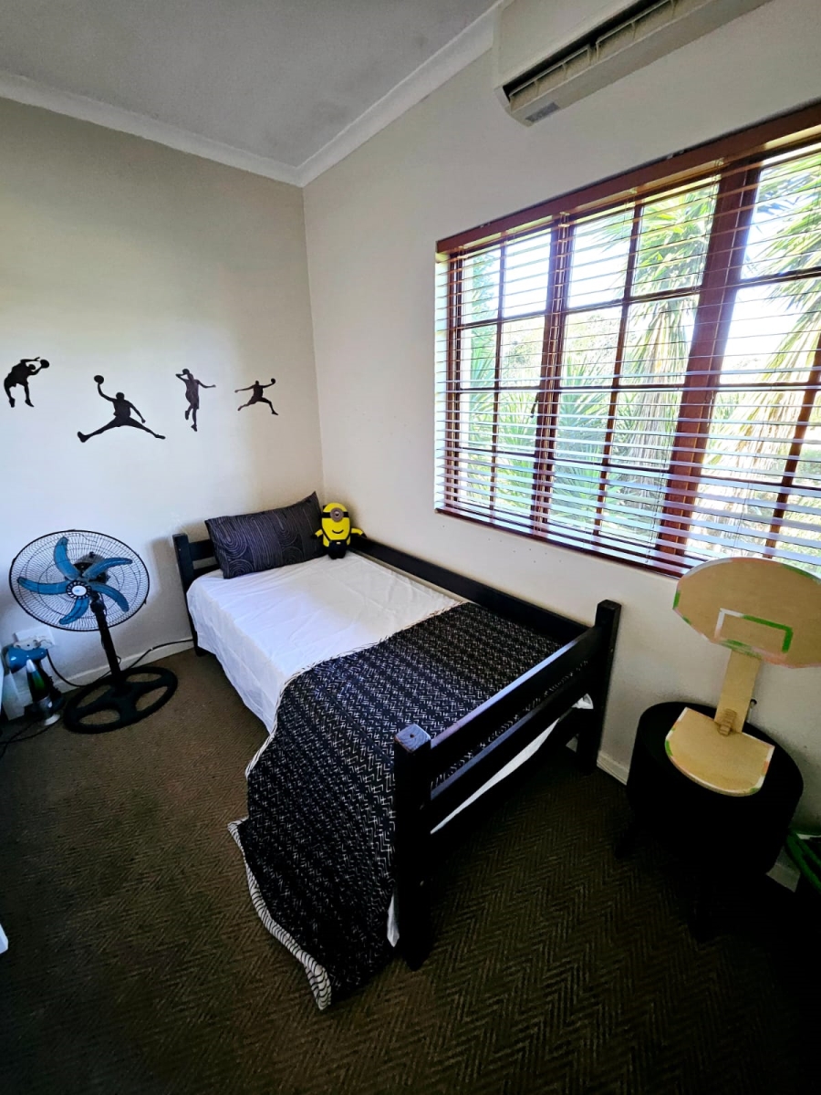 4 Bedroom Property for Sale in Clifton Hill Estate KwaZulu-Natal