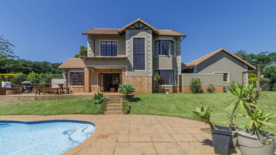 4 Bedroom Property for Sale in Clifton Hill Estate KwaZulu-Natal