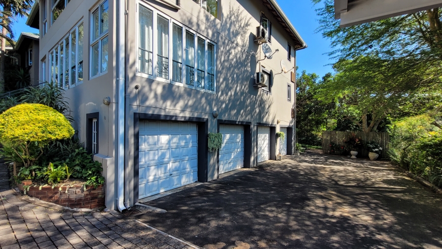 3 Bedroom Property for Sale in Salt Rock KwaZulu-Natal