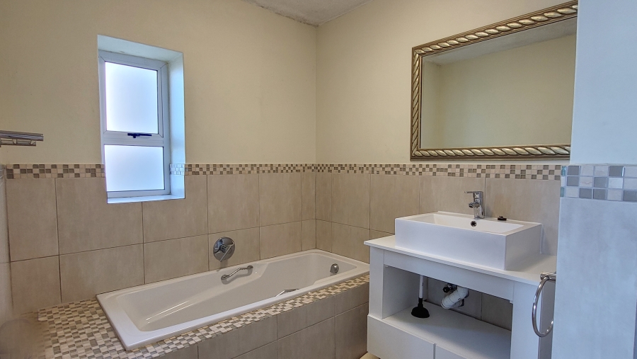 3 Bedroom Property for Sale in Shakas Rock KwaZulu-Natal