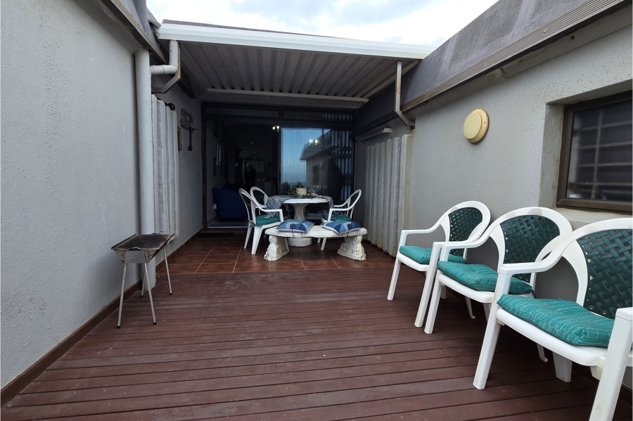 3 Bedroom Property for Sale in Compensation Beach KwaZulu-Natal