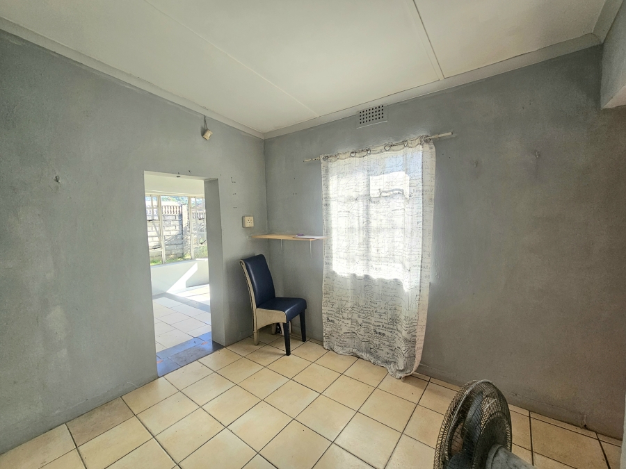 To Let 1 Bedroom Property for Rent in Malvern KwaZulu-Natal