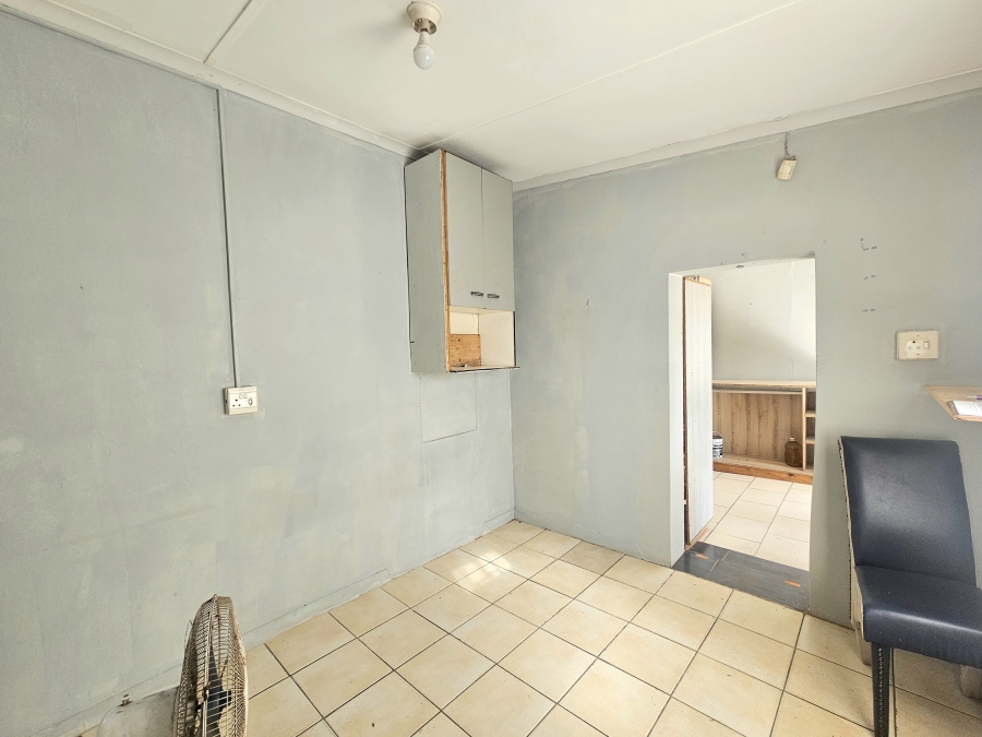 To Let 1 Bedroom Property for Rent in Malvern KwaZulu-Natal