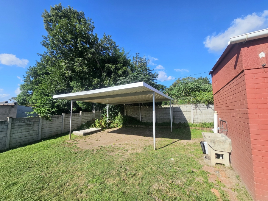 To Let 1 Bedroom Property for Rent in Malvern KwaZulu-Natal