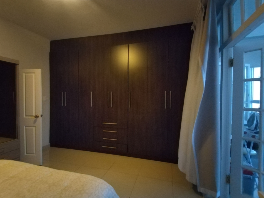 To Let 2 Bedroom Property for Rent in South Beach KwaZulu-Natal