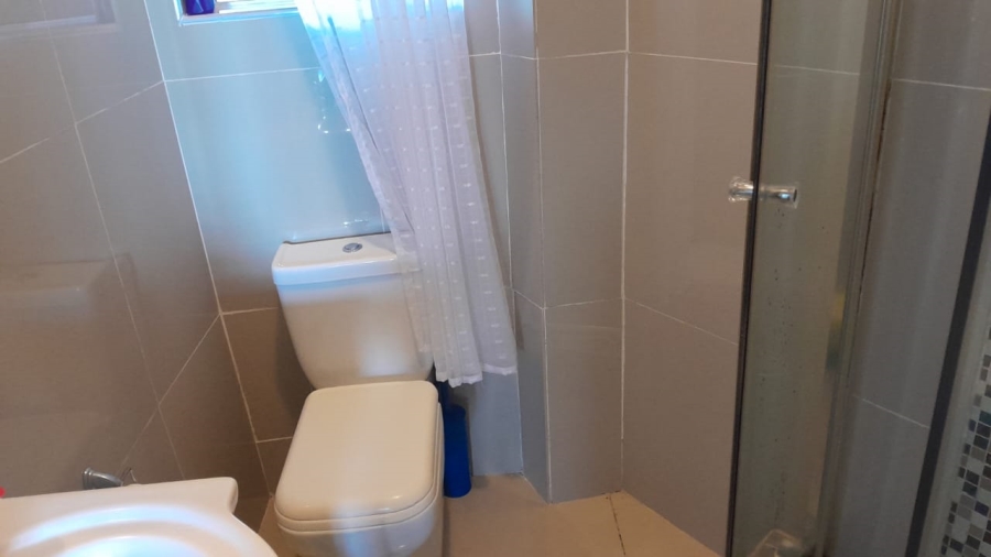 To Let 2 Bedroom Property for Rent in South Beach KwaZulu-Natal