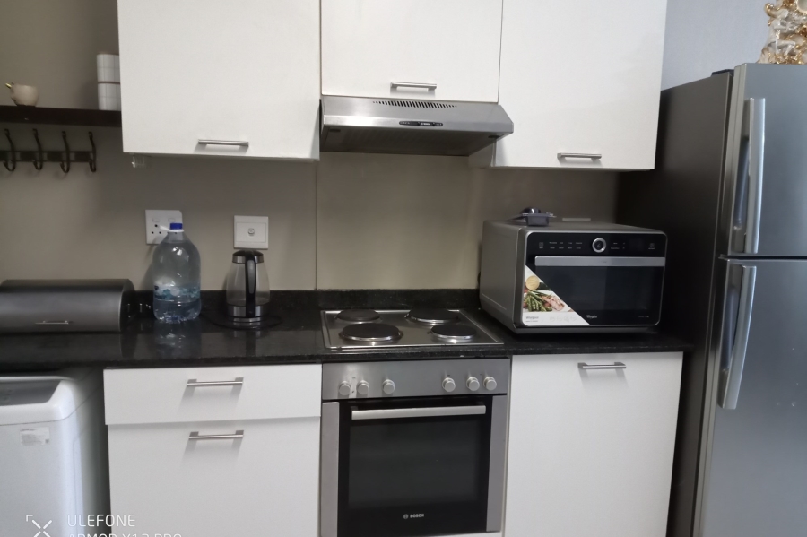 To Let 2 Bedroom Property for Rent in New Town Centre KwaZulu-Natal
