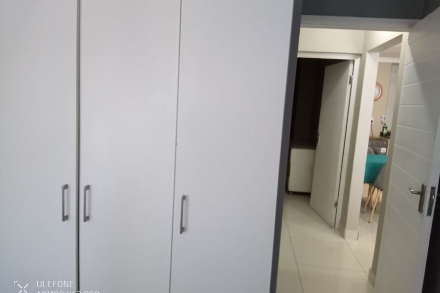 To Let 2 Bedroom Property for Rent in New Town Centre KwaZulu-Natal