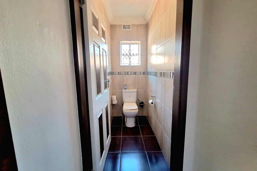 2 Bedroom Property for Sale in Palmiet KwaZulu-Natal