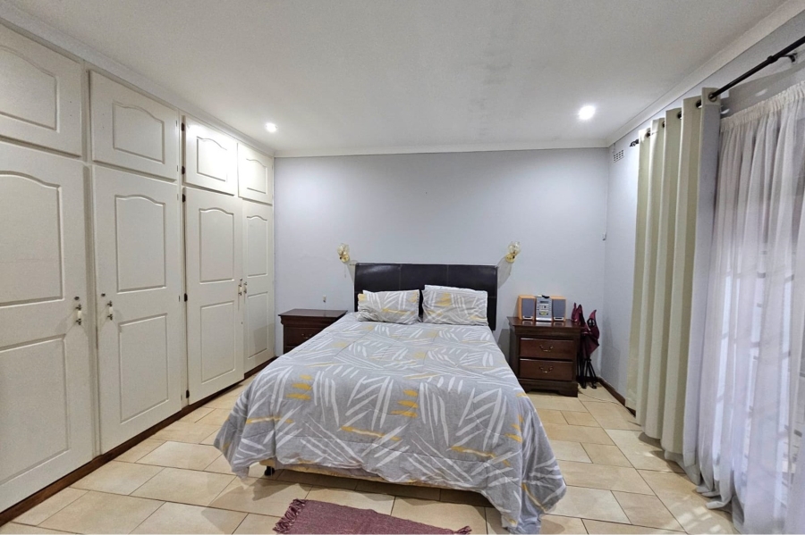 3 Bedroom Property for Sale in Lincoln Meade KwaZulu-Natal