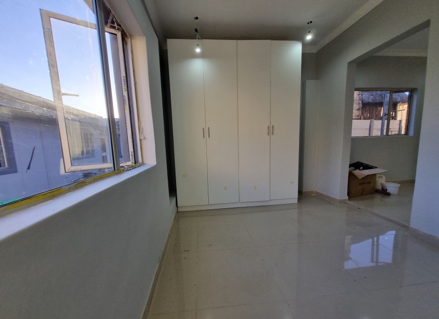 1 Bedroom Property for Sale in Bluff KwaZulu-Natal