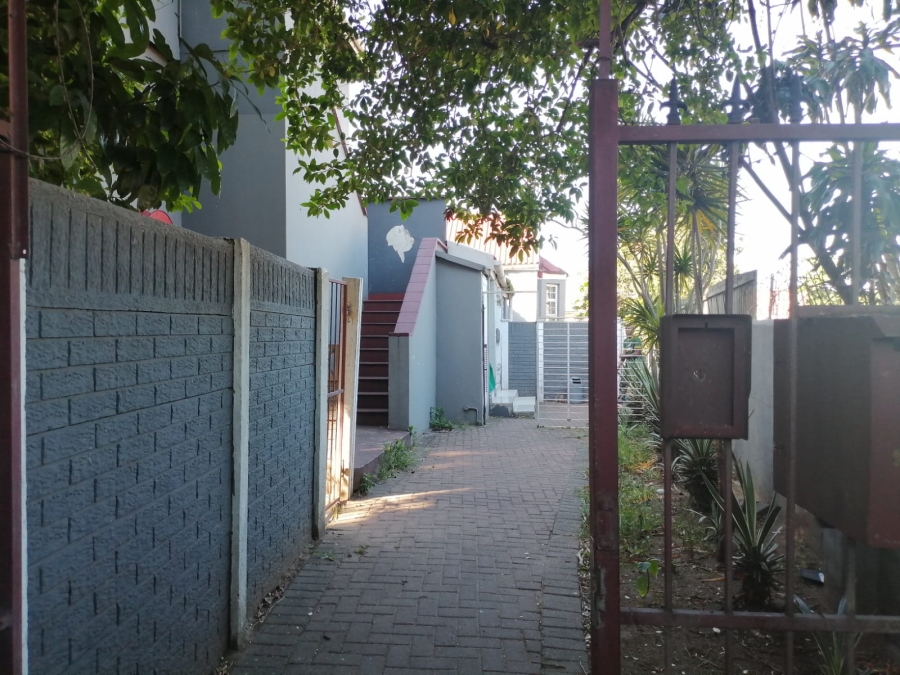 2 Bedroom Property for Sale in Glenwood KwaZulu-Natal