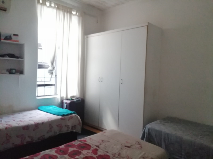 2 Bedroom Property for Sale in Glenwood KwaZulu-Natal