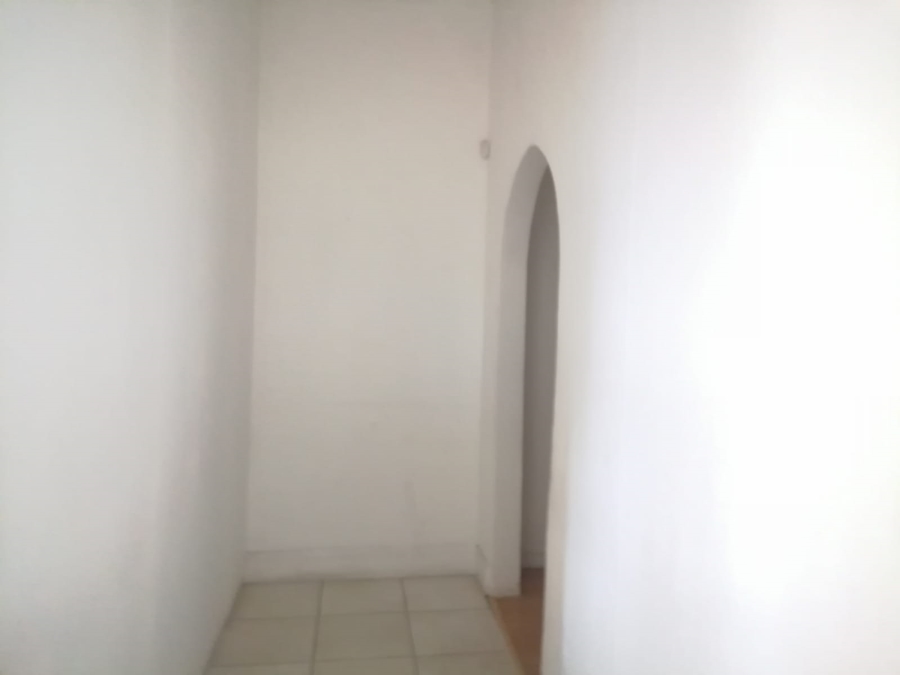 2 Bedroom Property for Sale in Glenwood KwaZulu-Natal