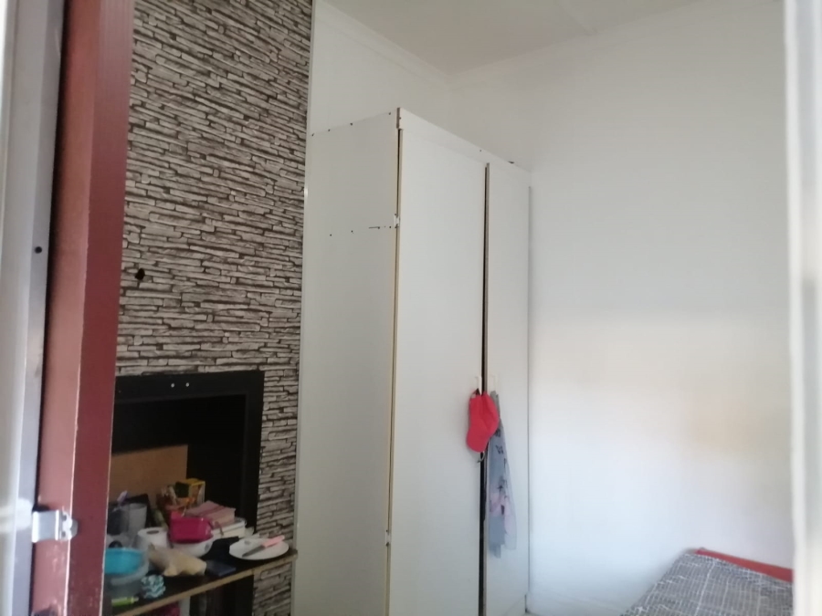 2 Bedroom Property for Sale in Glenwood KwaZulu-Natal