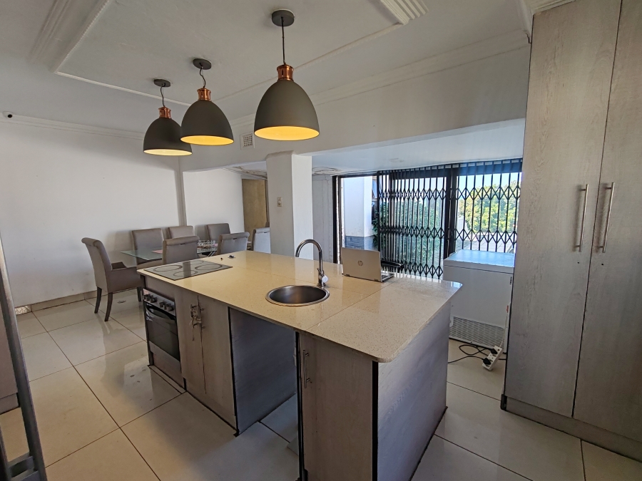 4 Bedroom Property for Sale in Uvongo Beach KwaZulu-Natal