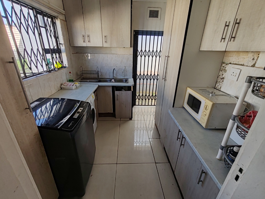 4 Bedroom Property for Sale in Uvongo Beach KwaZulu-Natal