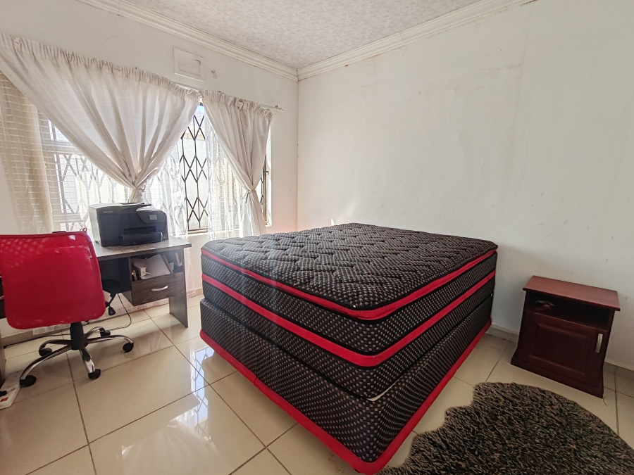 4 Bedroom Property for Sale in Uvongo Beach KwaZulu-Natal
