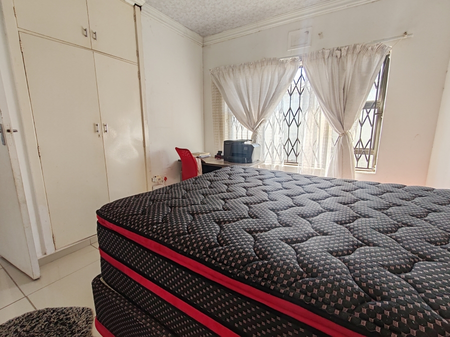 4 Bedroom Property for Sale in Uvongo Beach KwaZulu-Natal