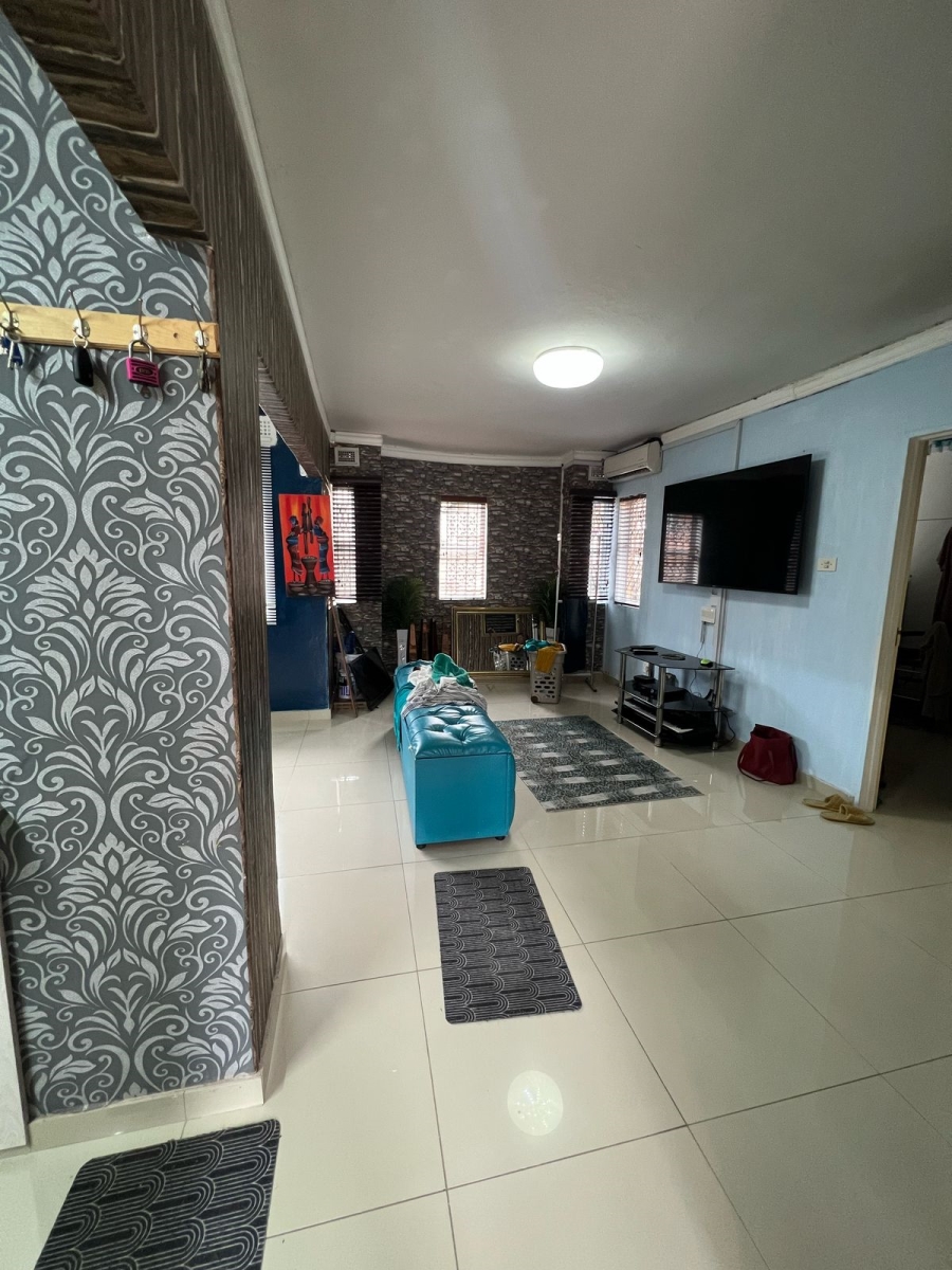 2 Bedroom Property for Sale in Tongaat KwaZulu-Natal