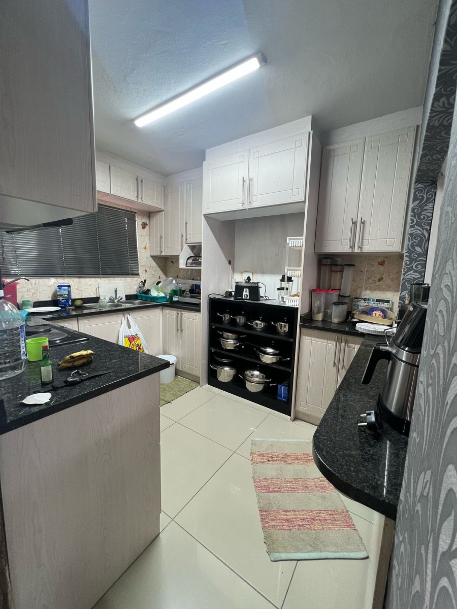 2 Bedroom Property for Sale in Tongaat KwaZulu-Natal
