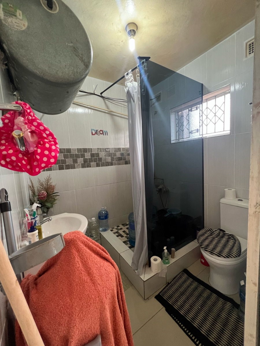 2 Bedroom Property for Sale in Tongaat KwaZulu-Natal