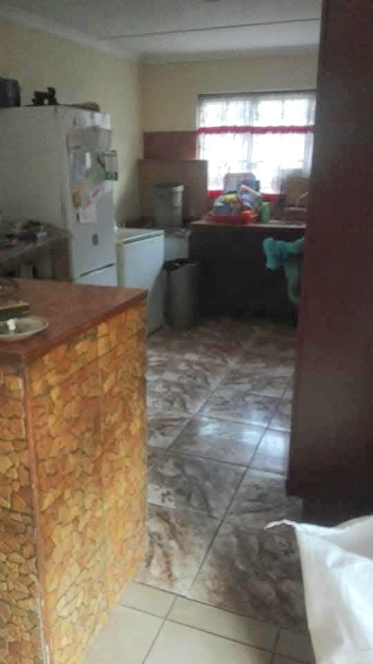 To Let 3 Bedroom Property for Rent in Sea View KwaZulu-Natal