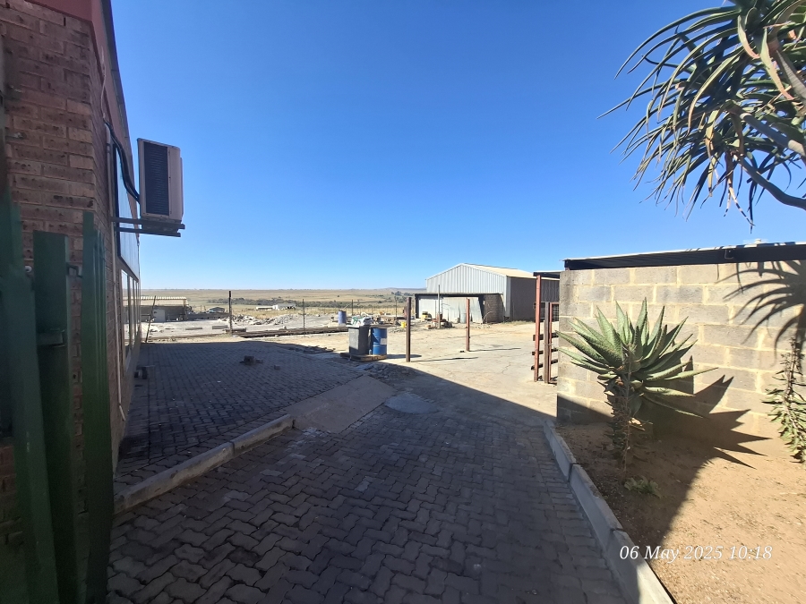To Let commercial Property for Rent in Riverside KwaZulu-Natal