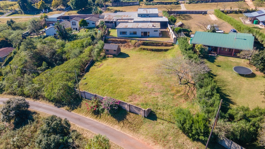 6 Bedroom Property for Sale in Monteseel KwaZulu-Natal