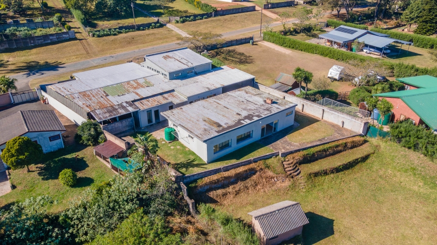 6 Bedroom Property for Sale in Monteseel KwaZulu-Natal