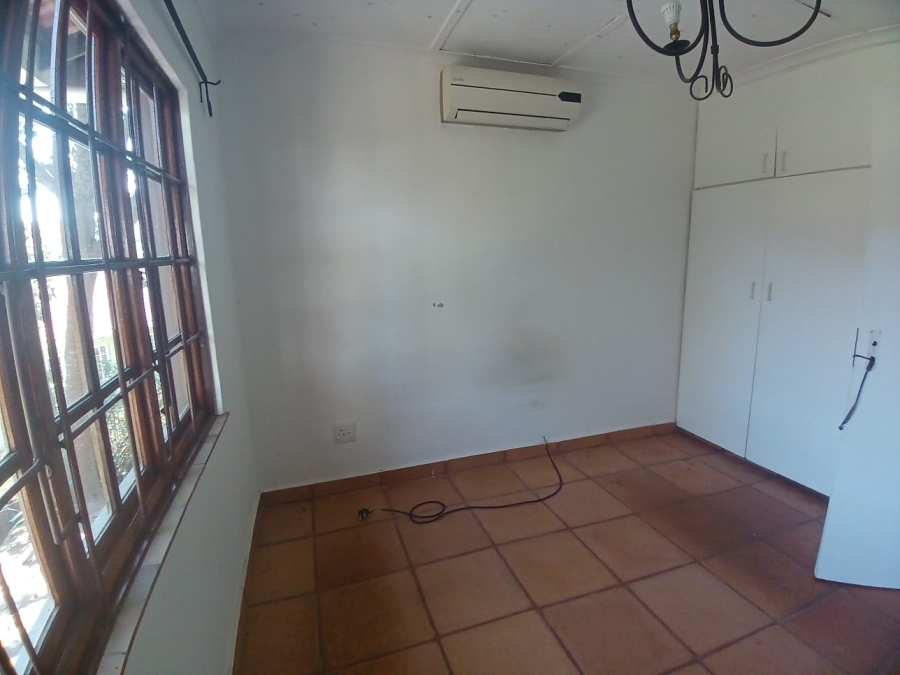 To Let 2 Bedroom Property for Rent in Forest Hills KwaZulu-Natal