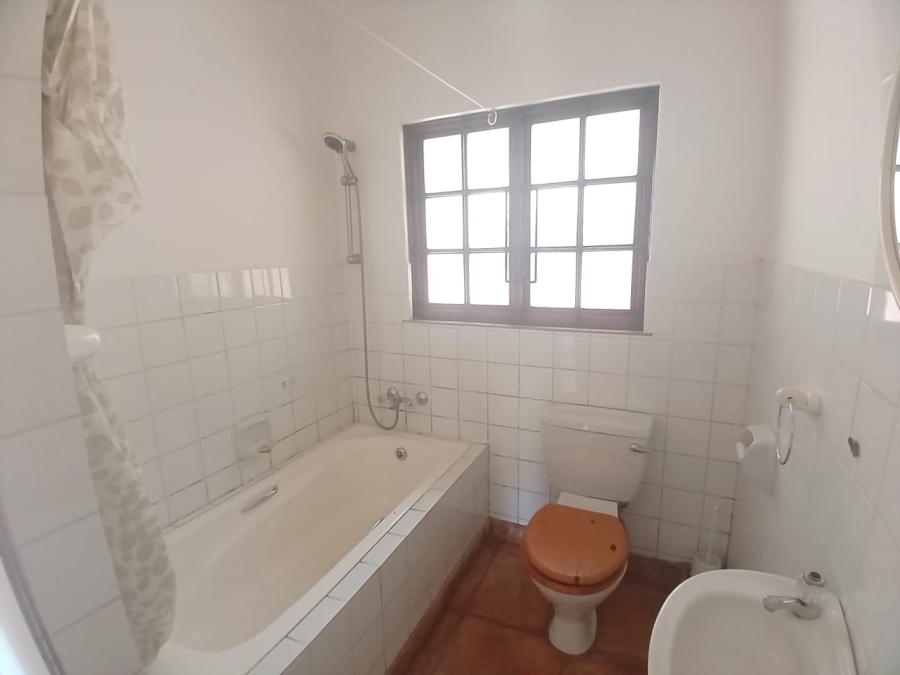 To Let 2 Bedroom Property for Rent in Forest Hills KwaZulu-Natal