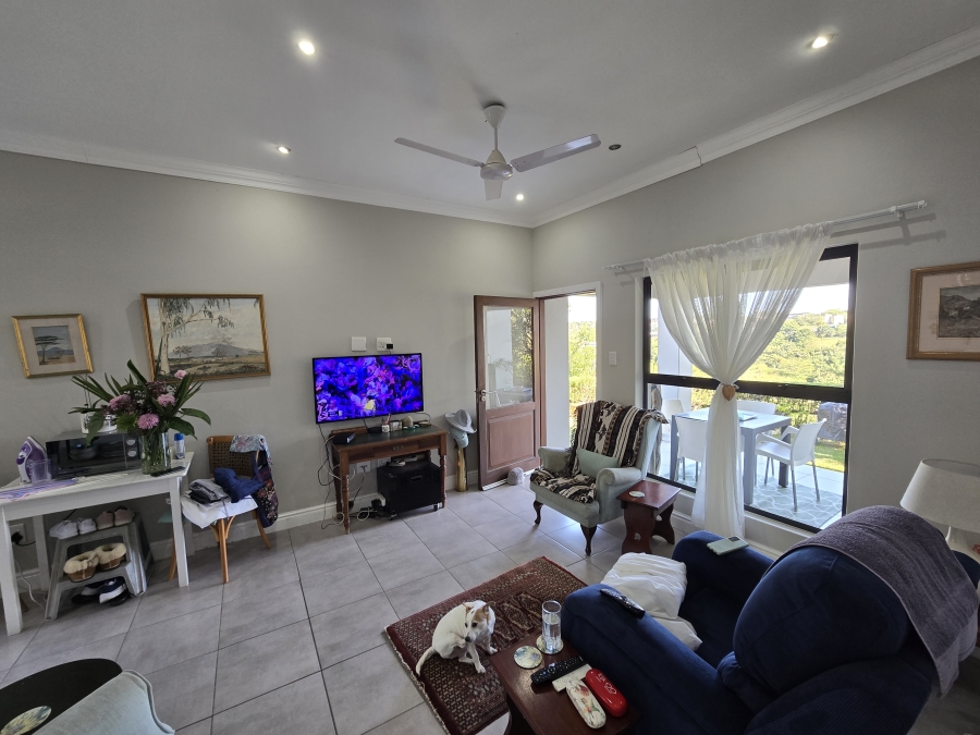 To Let 2 Bedroom Property for Rent in Palm Lakes Estate KwaZulu-Natal