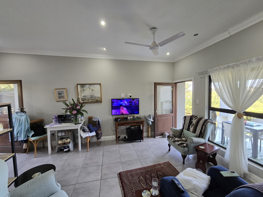 To Let 2 Bedroom Property for Rent in Palm Lakes Estate KwaZulu-Natal