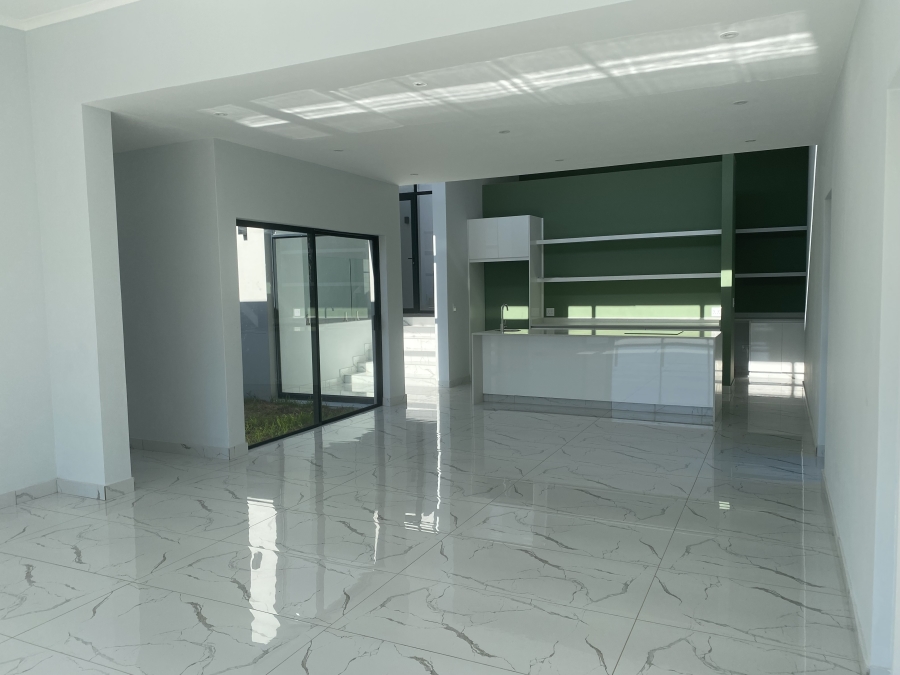 4 Bedroom Property for Sale in Palm Lakes Estate KwaZulu-Natal