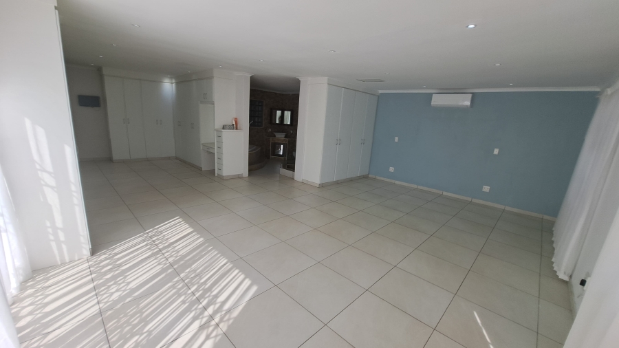 4 Bedroom Property for Sale in Birdswood KwaZulu-Natal