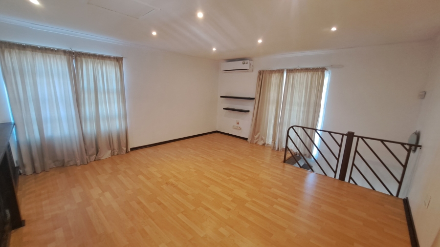 4 Bedroom Property for Sale in Birdswood KwaZulu-Natal