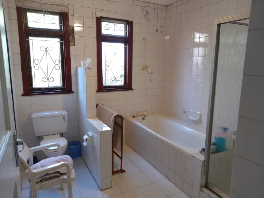 4 Bedroom Property for Sale in Umbilo KwaZulu-Natal